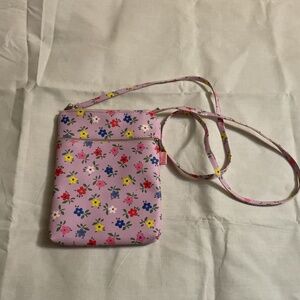 Purse crossbody handmade faux leather 8” x 6” 2 zippers. NEW